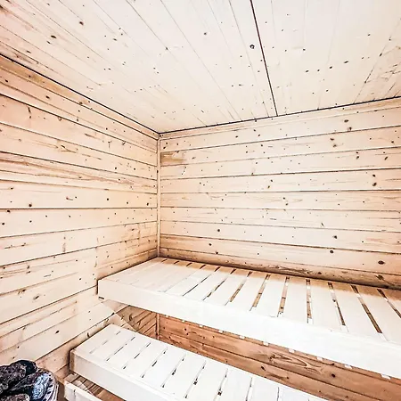 Jeanne D'arc Loft Montagne By Interhome * كرانز مونتانا