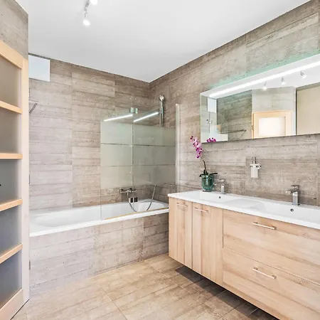 Jeanne D'arc Loft Montagne By Interhome شقة كرانز مونتانا