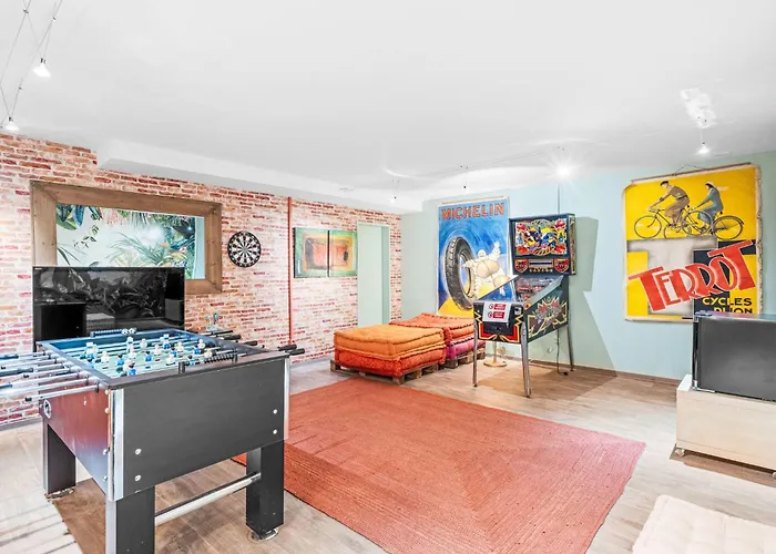 Daire Jeanne D'arc Loft Montagne By Interhome Crans-Montana